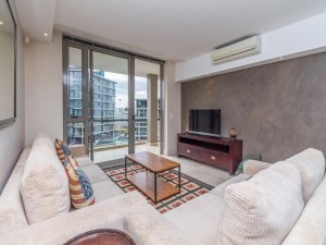  Vacation Hub International | Waterfront Canal, 2 Bedroom Apartment Room