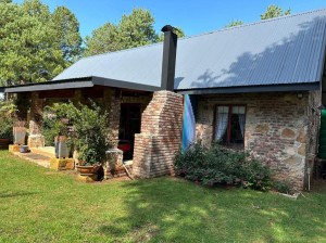  Vacation Hub International | Giverny Room