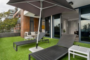  Vacation Hub International | 35 on Main Apartments Room