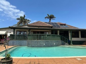  Vacation Hub International | Bleu Bird Guesthouse Room