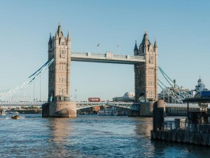  Vacation Hub International | Club Quarters Hotel London City, London Room