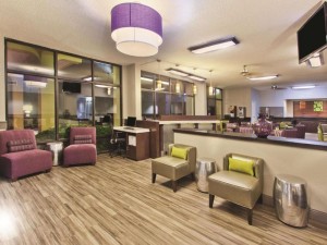  Vacation Hub International | La Quinta by Wyndham Charleston Riverview Room