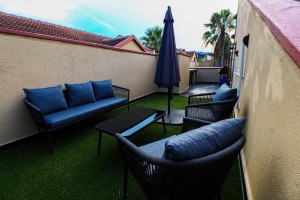  Vacation Hub International | Luxe Living Room